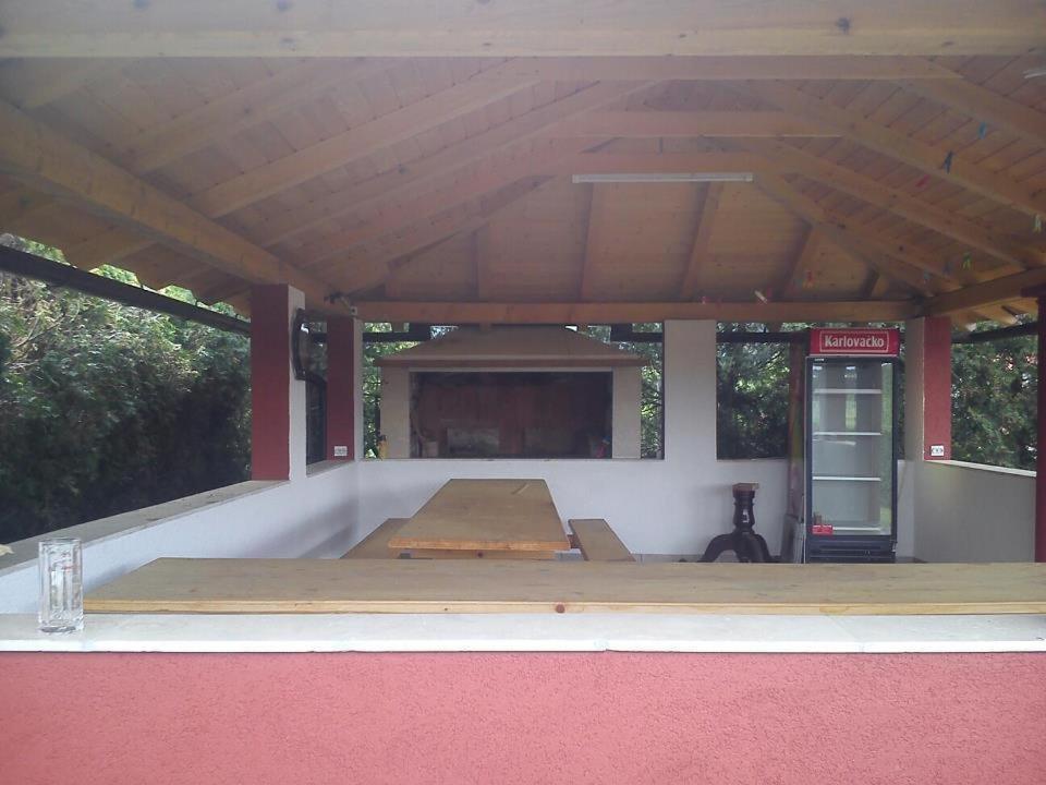 Bed And Breakfast Victoria Ogulin Extérieur photo