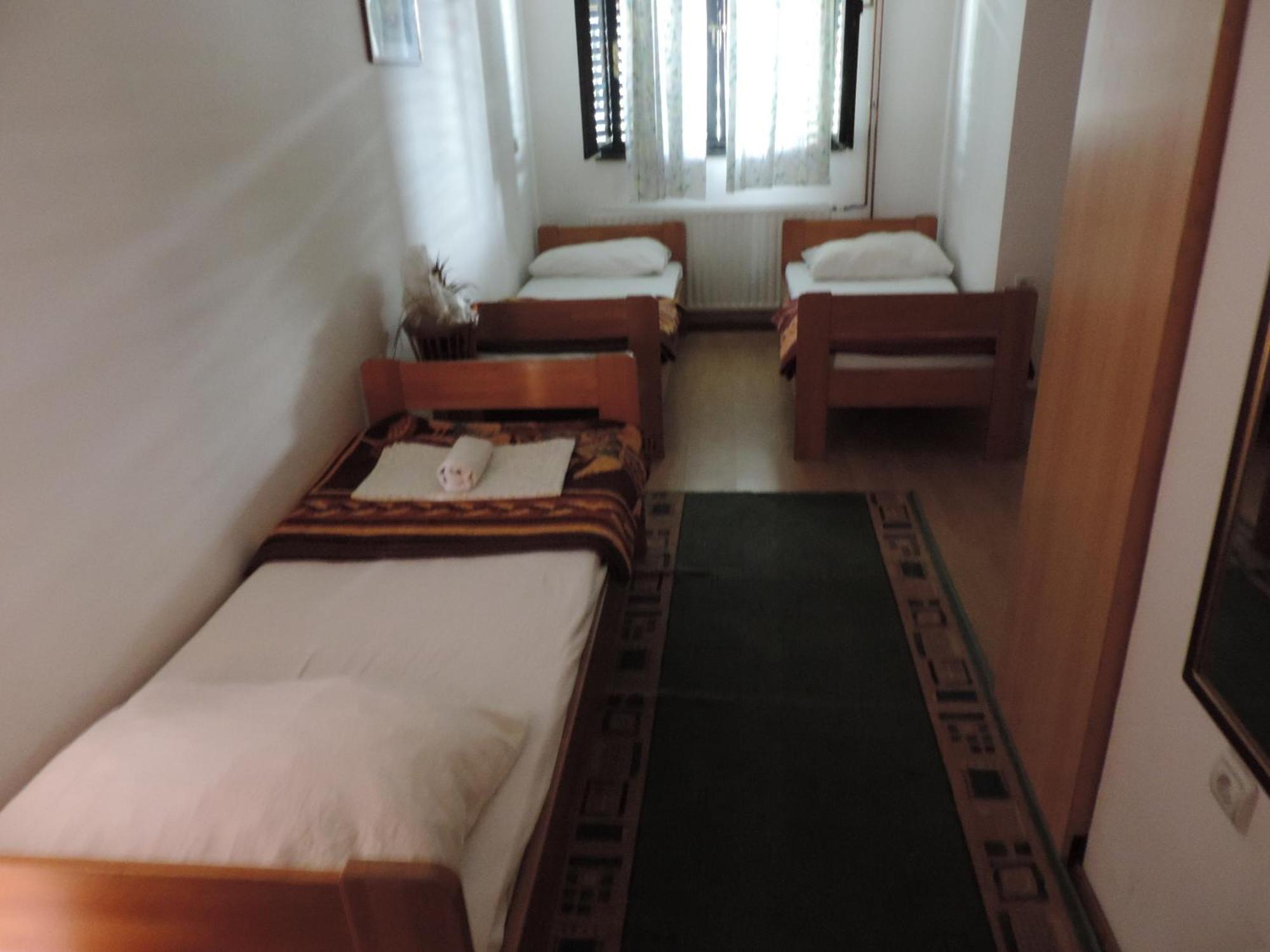 Bed And Breakfast Victoria Ogulin Extérieur photo