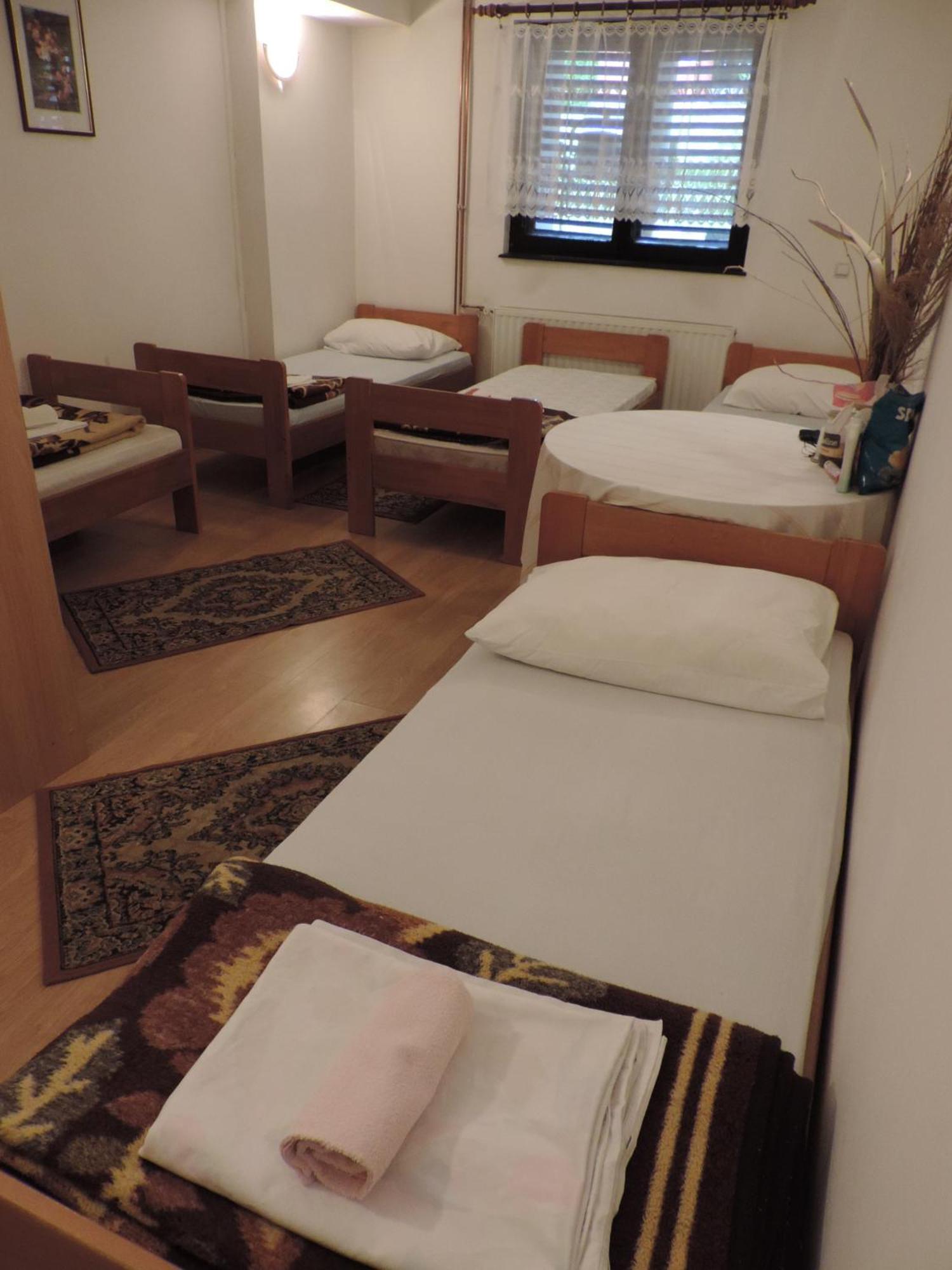 Bed And Breakfast Victoria Ogulin Extérieur photo