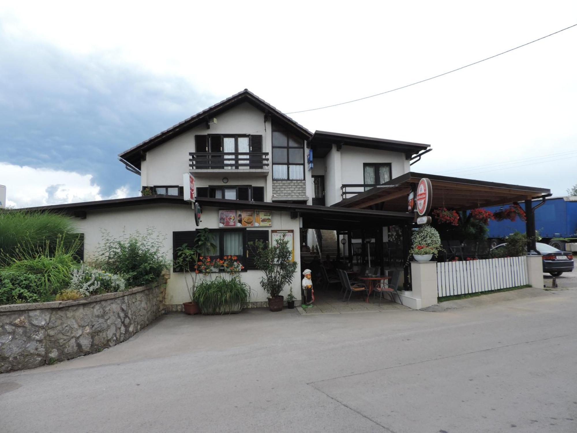 Bed And Breakfast Victoria Ogulin Extérieur photo