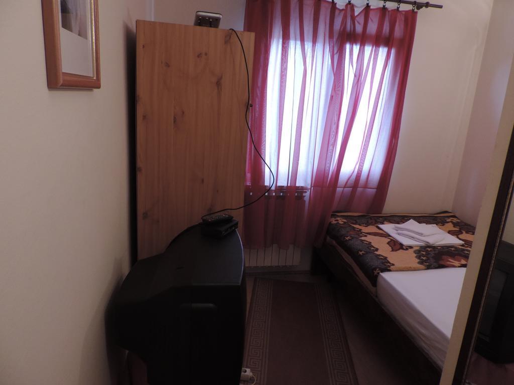 Bed And Breakfast Victoria Ogulin Chambre photo